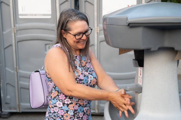 Best Portable restroom trailer rental  in Duncan, OK